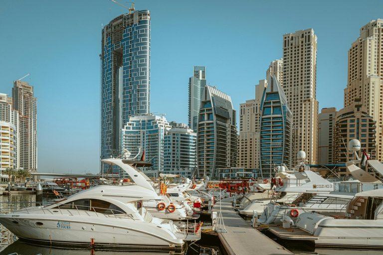 Patronul Tinmar, Augustin Oancea, ar deține circa 200 de proprietăți în Dubai. Firma, vizată de percheziții într-un dosar penal privind spălare de bani și evaziune fiscală