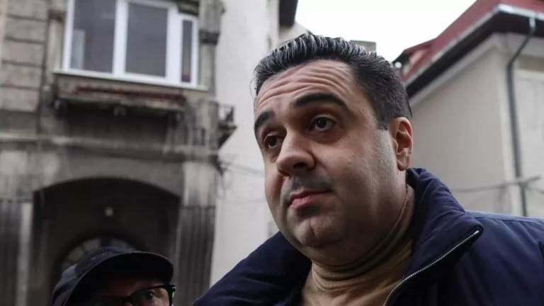 Statul plătește, rețeaua câștigă: contractele RAR care au mers ani la rând către aceeași firmă