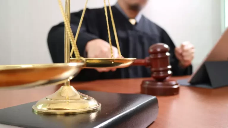 Peste 65% din funcțiile de conducere din instanțe sunt ocupate prin delegare. Judecător CSM: „O soluție excepțională a devenit regulă”