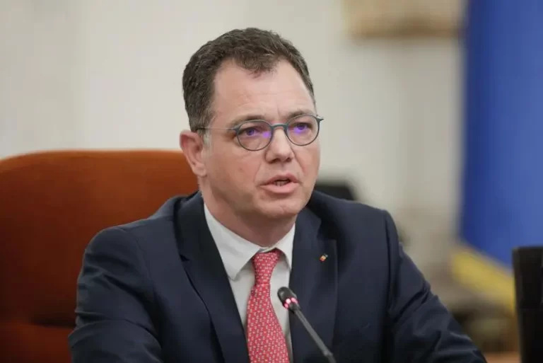 Scandal în Guvern: Radu Oprea compară „tăierile de posturi” cu Auschwitz și blochează reorganizarea Cancelariei premierului