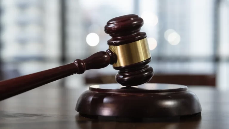 Fost viceprimar din Arad, condamnat pentru fraudă cu fonduri europene. Cazul Ilie Cheșa (PSD), investigat de Parchetul European, readuce în atenție vulnerabilitățile sistemului de finanțare UE