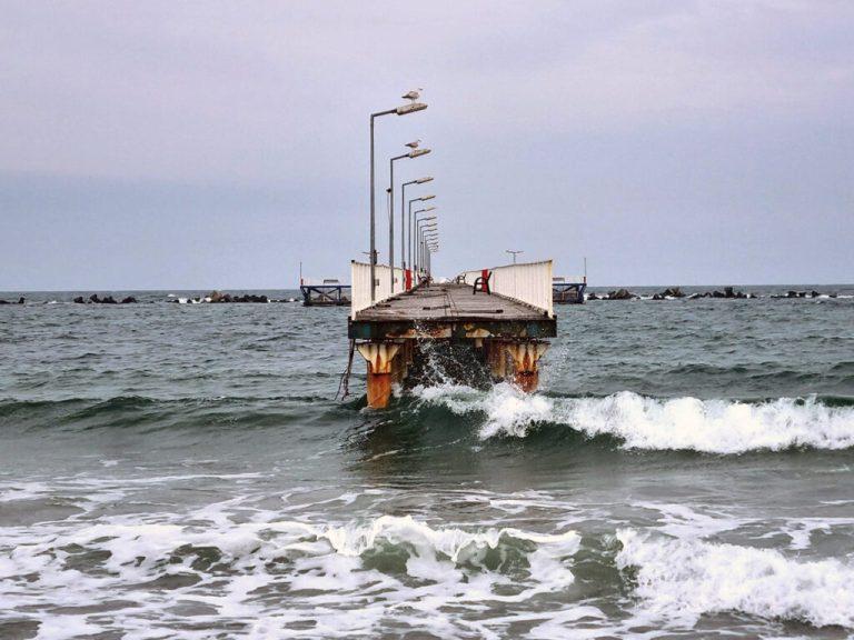 Pasarela Mamaia rămâne închisă: proiectul de reabilitare blocat în birocrație, la peste 10 ani de la inaugurare
