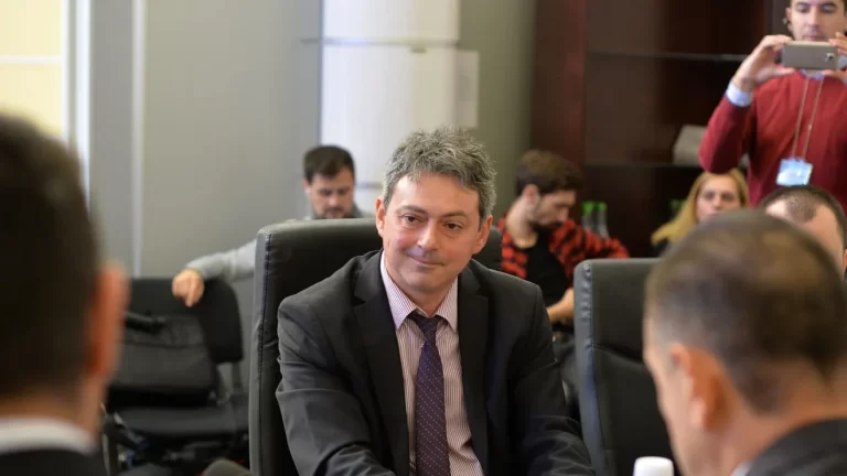 Dan Iulius Plaveti, noul președinte al Directoratului Hidroelectrica. Cine este managerul care va conduce cea mai valoroasă companie energetică din România