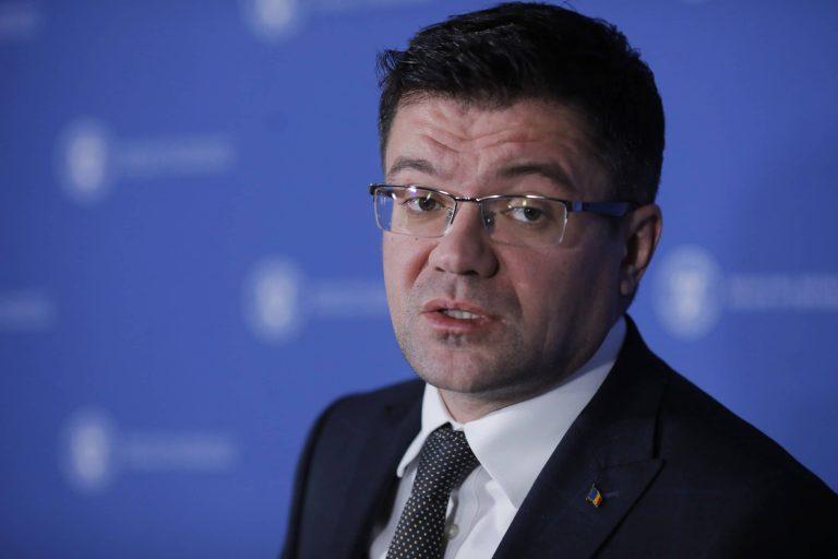 Familia lui Costel Alexe, terenuri de peste 800.000 mp în comuna Victoria. Concesiuni și afaceri la prețuri modice