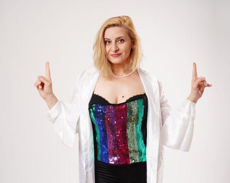 INTERVIU EXCLUSIV | Virginia Vasilache, fondatoarea Teatrului Vasilache București: „«Nostalgia» nu este doar un spectacol. Este o întâlnire cu emoțiile și amintirile care ne-au format”
