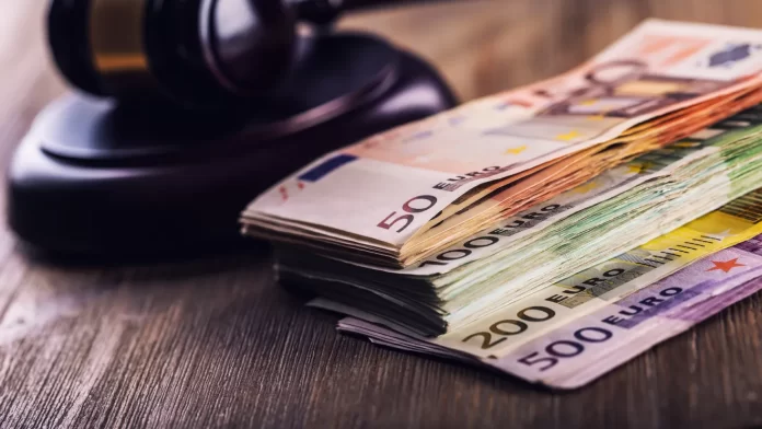https___www.g4media.ro__wp-content_uploads_2025_10_Pensii-magistrati-bani-euro-ciocanel