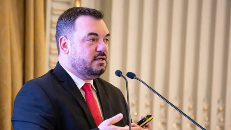 Criza medicamentelor din România: Ministerul Sănătății declanșează un audit la Agenția Națională a Medicamentului. Întrebările privind transparența, managementul și influența politică din sistem